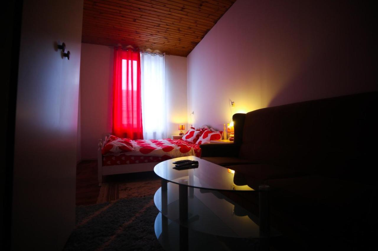 Agreable Chambre Sur Liege Avc Parking Et Wifi Gratuit Zewnętrze zdjęcie