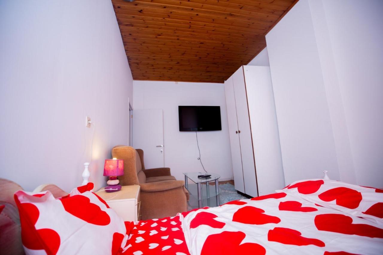 Agreable Chambre Sur Liege Avc Parking Et Wifi Gratuit Zewnętrze zdjęcie