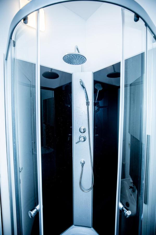 Agreable Chambre Sur Liege Avc Parking Et Wifi Gratuit Zewnętrze zdjęcie